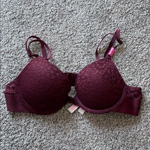 VS Pink Slight Push-up bra